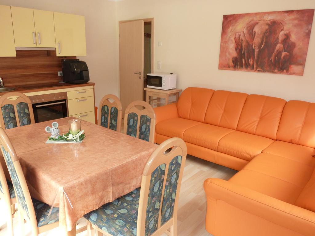 Vronis Landhaus Apartments Hüttau Værelse billede